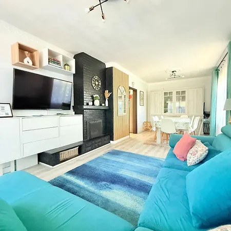 Cosy House For 10 With Clim And Garden Holiday home Nivelles