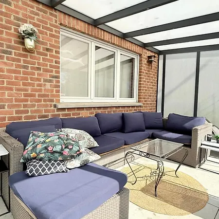 Cosy House For 10 With Clim And Garden Holiday home