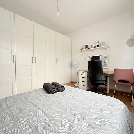 Cosy House For 10 With Clim And Garden * Nivelles