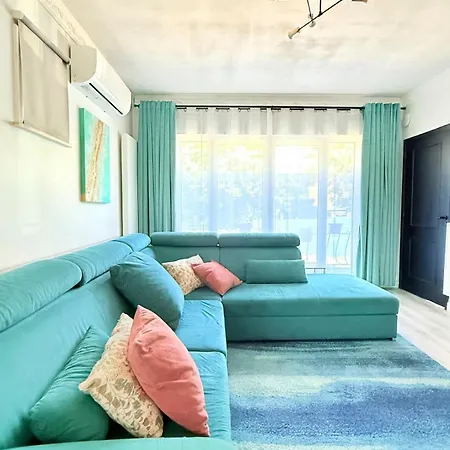 Holiday home Cosy House For 10 With Clim And Garden *