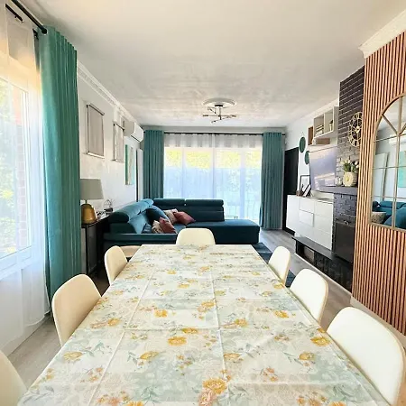 Holiday home Cosy House For 10 With Clim And Garden *