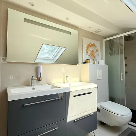 Holiday home Cosy House For 10 With Clim And Garden *