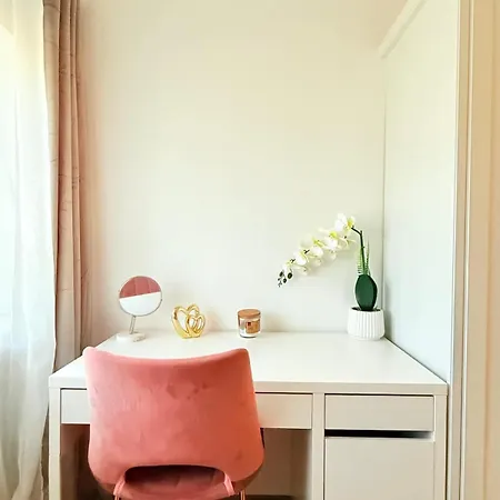 Cosy House For 10 With Clim And Garden Holiday home *
