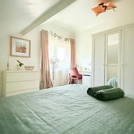 Holiday home Cosy House For 10 With Clim And Garden *