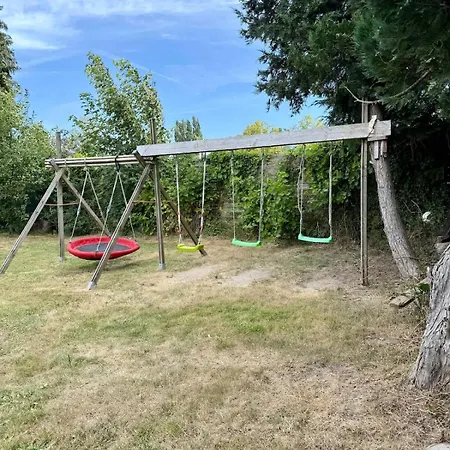 Cosy House For 10 With Clim And Garden Holiday home *
